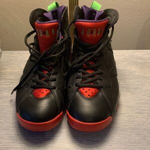 Air Jordan seven retro Marvin, the Martian sneakers men’s size 9